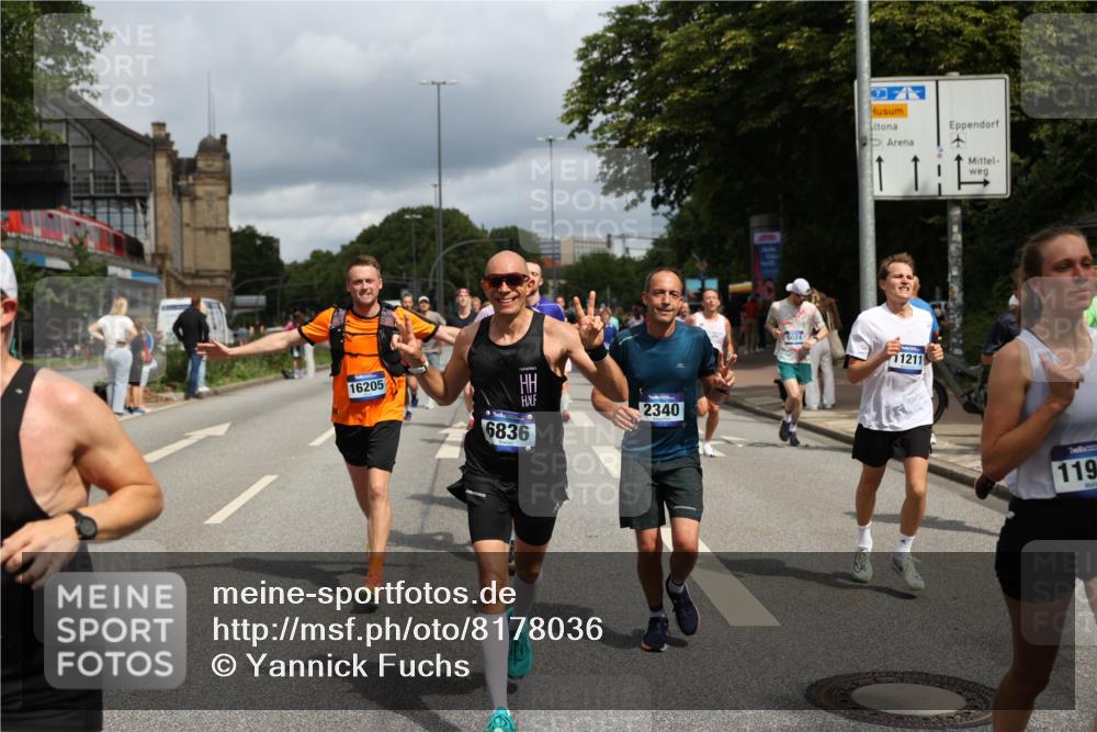 29.06.2025 - hella hamburg halbmarathon Yannick Fuchs http://msf.ph/oto/8178036 29.06.2025 10:42:24 20KM 1086, 1320, 1914, 2213, 2340, 2442, 2708, 3747, 4324, 4601, 5024, 5362, 5528, 5915, 6081, 6377, 6836, 7367, 8216, 8916, 8927, 9262, 9482, 9538, 11211, 11961, 12549, 12747, 13007, 13570, 13614, 13948, 14383, 14797, 14814, 15309, 15573, 15590, 15629, 15735, 15808, 16094, 16149, 16205, 16269, 16414, 16766, 18206, 18476, 18790, 18836, 18923, 18963, 19198 meine-sportfotos.de