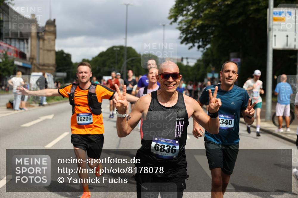 29.06.2025 - hella hamburg halbmarathon Yannick Fuchs http://msf.ph/oto/8178078 29.06.2025 10:42:24 20KM 1086, 1320, 1914, 2213, 2340, 2442, 2708, 3747, 4324, 4601, 5024, 5362, 5528, 5915, 6081, 6377, 6836, 7367, 8216, 8916, 8927, 9262, 9482, 9538, 11211, 11961, 12549, 12747, 13007, 13570, 13614, 13948, 14383, 14797, 14814, 15309, 15573, 15590, 15629, 15735, 15808, 16094, 16149, 16205, 16269, 16414, 16766, 18206, 18476, 18790, 18836, 18923, 18963, 19198 meine-sportfotos.de