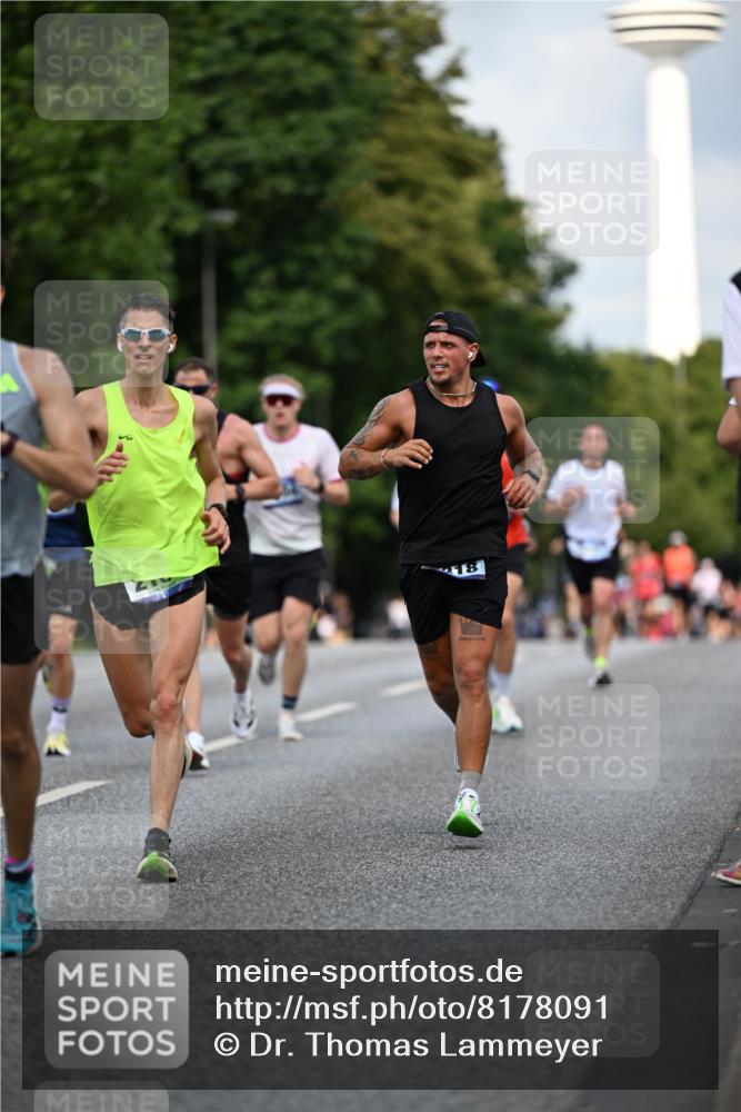 29.06.2025 - hella hamburg halbmarathon Dr. Thomas Lammeyer http://msf.ph/oto/8178091 29.06.2025 09:46:54 Kennedybrücke 2075, 2180, 2203, 2483, 3379, 6090, 8318, 8376, 9804, 10351 meine-sportfotos.de