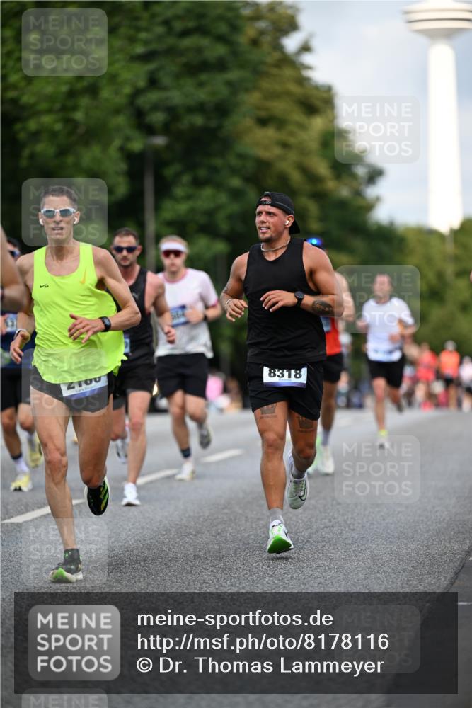 29.06.2025 - hella hamburg halbmarathon Dr. Thomas Lammeyer http://msf.ph/oto/8178116 29.06.2025 09:46:54 Kennedybrücke 2075, 2180, 2203, 2483, 3379, 6090, 8318, 8376, 9804, 10351 meine-sportfotos.de