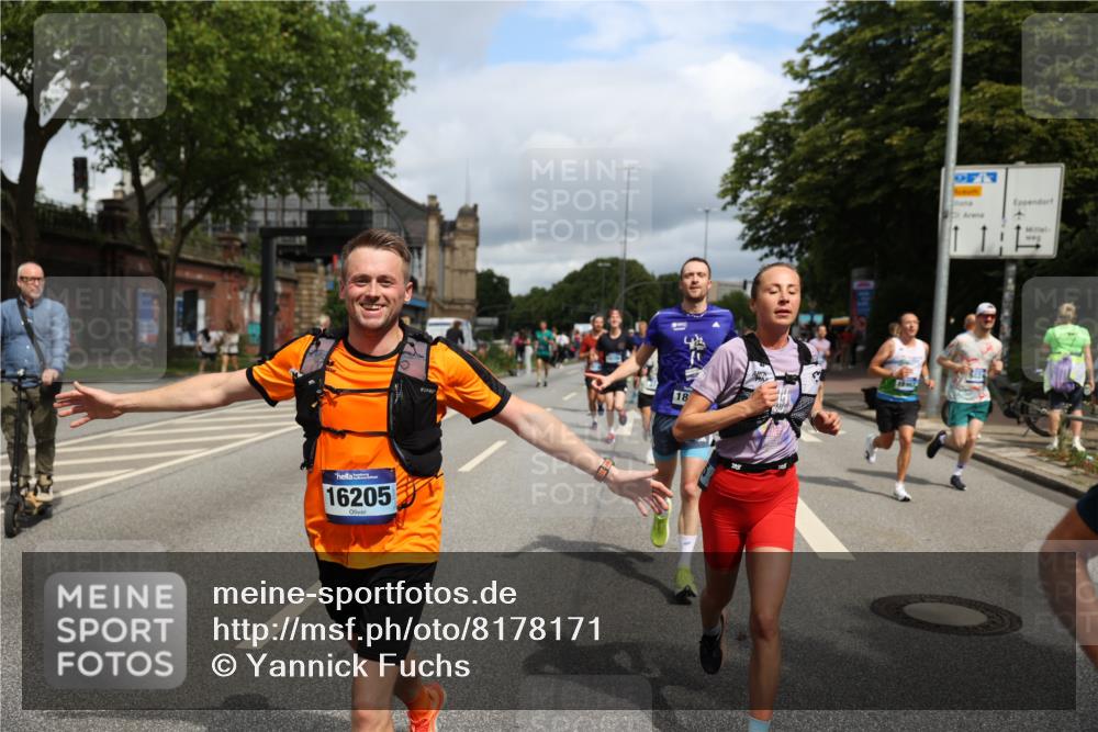 29.06.2025 - hella hamburg halbmarathon Yannick Fuchs http://msf.ph/oto/8178171 29.06.2025 10:42:25 20KM 1086, 1320, 1914, 2213, 2340, 2442, 2708, 3747, 4324, 4601, 5024, 5362, 5528, 5915, 6081, 6377, 6836, 7367, 8216, 8916, 8927, 9262, 9482, 9538, 9638, 11211, 11961, 12549, 12747, 13007, 13570, 13614, 13948, 14383, 14797, 14814, 15309, 15573, 15590, 15629, 15735, 15808, 16094, 16149, 16205, 16269, 16414, 16766, 18206, 18476, 18790, 18836, 18923, 18963, 19198 meine-sportfotos.de