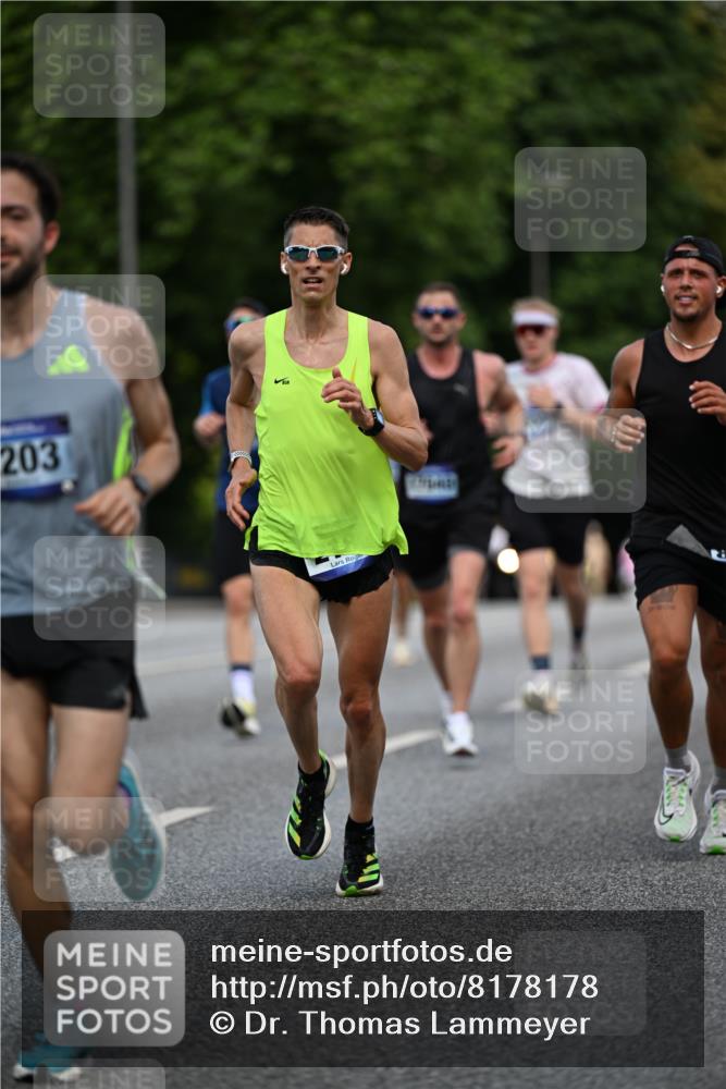 29.06.2025 - hella hamburg halbmarathon Dr. Thomas Lammeyer http://msf.ph/oto/8178178 29.06.2025 09:46:55 Kennedybrücke 2075, 2180, 2203, 2483, 3189, 3379, 6090, 8318, 8376, 9804, 10351 meine-sportfotos.de