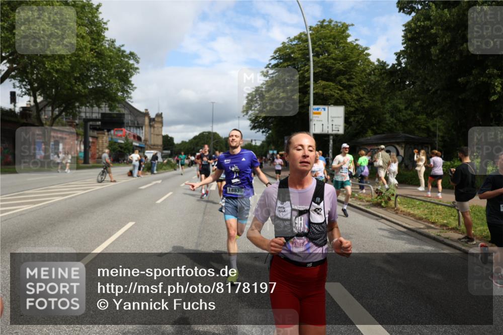 29.06.2025 - hella hamburg halbmarathon Yannick Fuchs http://msf.ph/oto/8178197 29.06.2025 10:42:26 20KM 1086, 1320, 1914, 2213, 2340, 2442, 3747, 4324, 4601, 5024, 5362, 5528, 5915, 6081, 6377, 6836, 7367, 8216, 8916, 8927, 9262, 9482, 9538, 9638, 11211, 11961, 12549, 12747, 13007, 13570, 13614, 13948, 14383, 14797, 14814, 15309, 15573, 15590, 15629, 15735, 15808, 16094, 16149, 16205, 16269, 16414, 16766, 18206, 18476, 18790, 18836, 18923, 18963, 19198 meine-sportfotos.de