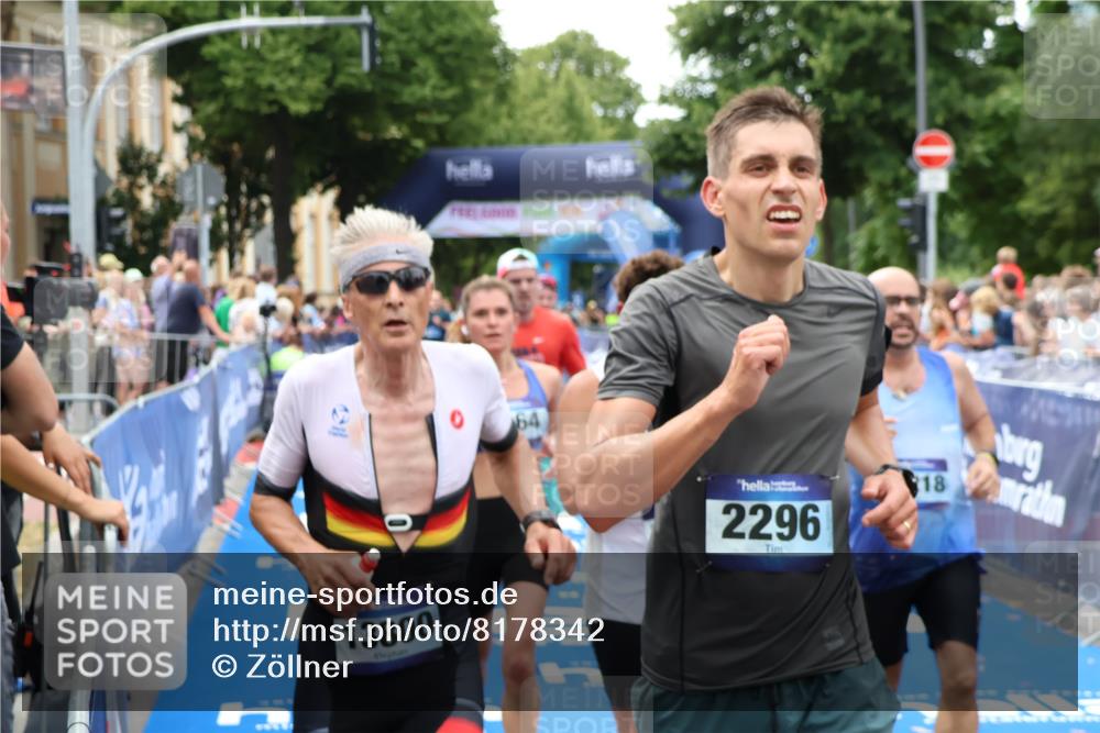 29.06.2025 - hella hamburg halbmarathon Zöllner http://msf.ph/oto/8178342 29.06.2025 10:38:54 Ziel 2296, 2719, 2980, 3783, 8958, 9264, 9540, 10218, 11055, 13755, 13800, 14093, 15257, 15372, 17722 meine-sportfotos.de