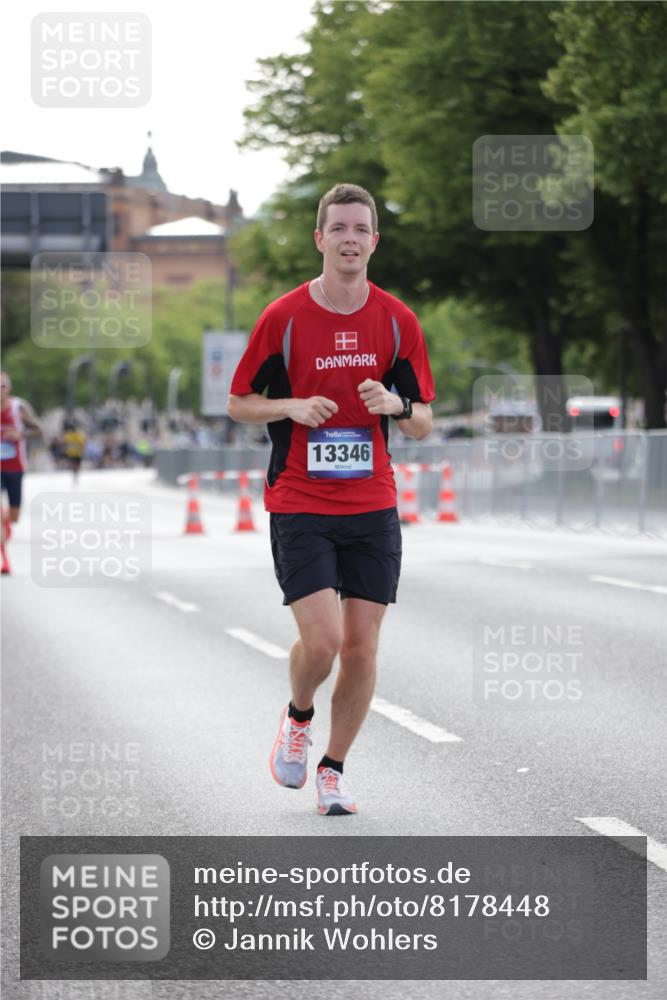29.06.2025 - hella hamburg halbmarathon Jannik Wohlers http://msf.ph/oto/8178448 29.06.2025 09:42:25 Lombardsbrücke 5612, 7331, 7855, 9269, 10468, 11078, 11228, 12360, 13346, 13872, 13913, 14753, 14836, 17614, 18740, 19041, 19042, 19050, 19076, 19078 meine-sportfotos.de