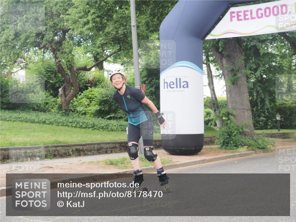29.06.2025 - hella hamburg halbmarathon KatJ http://msf.ph/oto/8178470 29.06.2025 09:21:57 Zwischen KM18-KM19  meine-sportfotos.de