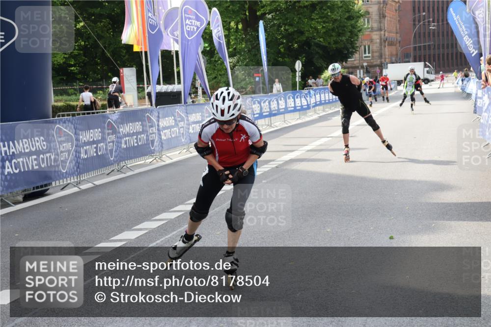 29.06.2025 - hella hamburg halbmarathon Strokosch-Dieckow http://msf.ph/oto/8178504 29.06.2025 09:20:19 Ziel 20039, 20114, 20118, 20411, 20417, 20434 meine-sportfotos.de