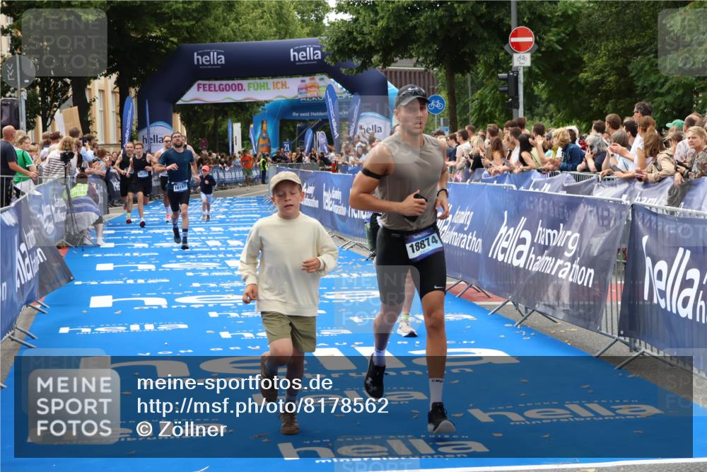 29.06.2025 - hella hamburg halbmarathon Zöllner http://msf.ph/oto/8178562 29.06.2025 10:29:09 Ziel 3043, 8473, 10171, 10351, 16157, 18874, 19194 meine-sportfotos.de