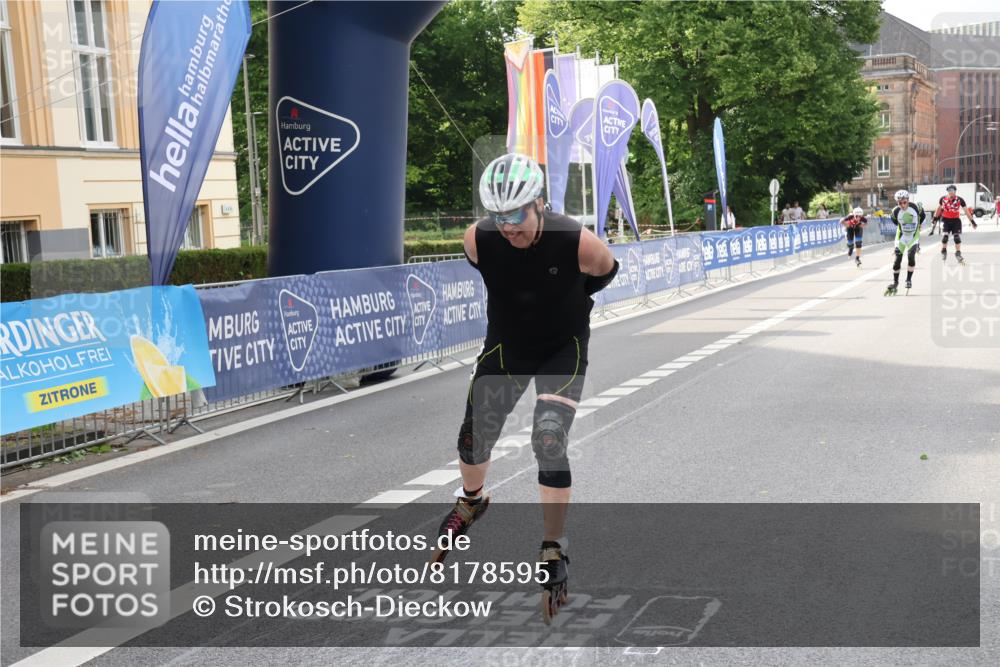 29.06.2025 - hella hamburg halbmarathon Strokosch-Dieckow http://msf.ph/oto/8178595 29.06.2025 09:20:21 Ziel 20039, 20114, 20411, 20417, 20434 meine-sportfotos.de