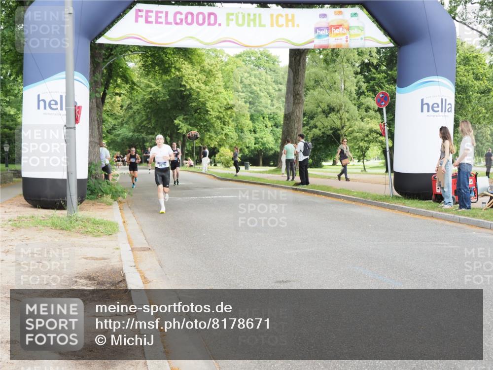 29.06.2025 - hella hamburg halbmarathon MichiJ http://msf.ph/oto/8178671 29.06.2025 10:16:58 Zwischen KM18-KM19 15023, 18124, 18692, 19050 meine-sportfotos.de