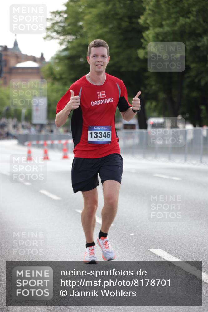29.06.2025 - hella hamburg halbmarathon Jannik Wohlers http://msf.ph/oto/8178701 29.06.2025 09:42:26 Lombardsbrücke 5612, 7331, 7855, 9269, 11078, 11228, 12360, 13346, 13872, 13913, 14753, 14836, 17614, 18740, 19041, 19042, 19050, 19076, 19078 meine-sportfotos.de