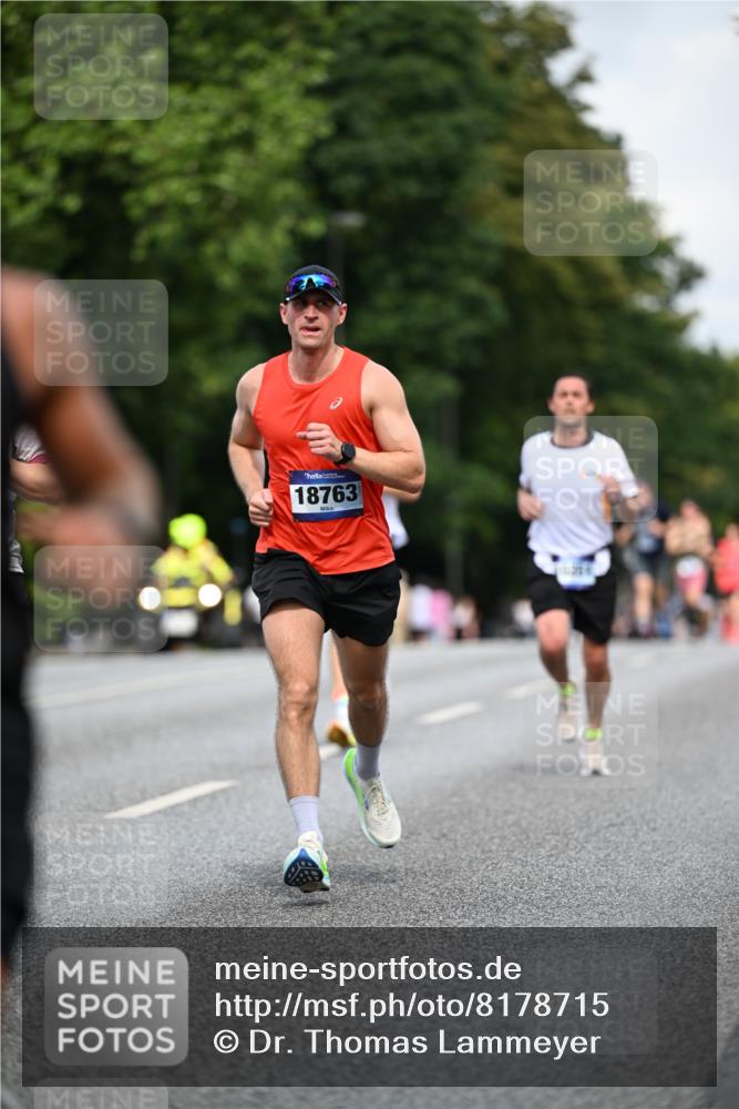 29.06.2025 - hella hamburg halbmarathon Dr. Thomas Lammeyer http://msf.ph/oto/8178715 29.06.2025 09:46:58 Kennedybrücke 1953, 2075, 2180, 2203, 2483, 3189, 3379, 8318, 8376, 9804, 10351 meine-sportfotos.de