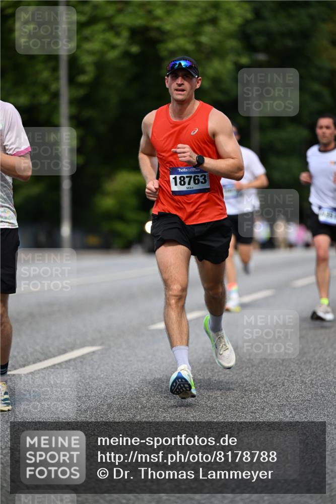 29.06.2025 - hella hamburg halbmarathon Dr. Thomas Lammeyer http://msf.ph/oto/8178788 29.06.2025 09:46:58 Kennedybrücke 1953, 2075, 2180, 2203, 2483, 3189, 3379, 8318, 8376, 9804, 10351 meine-sportfotos.de