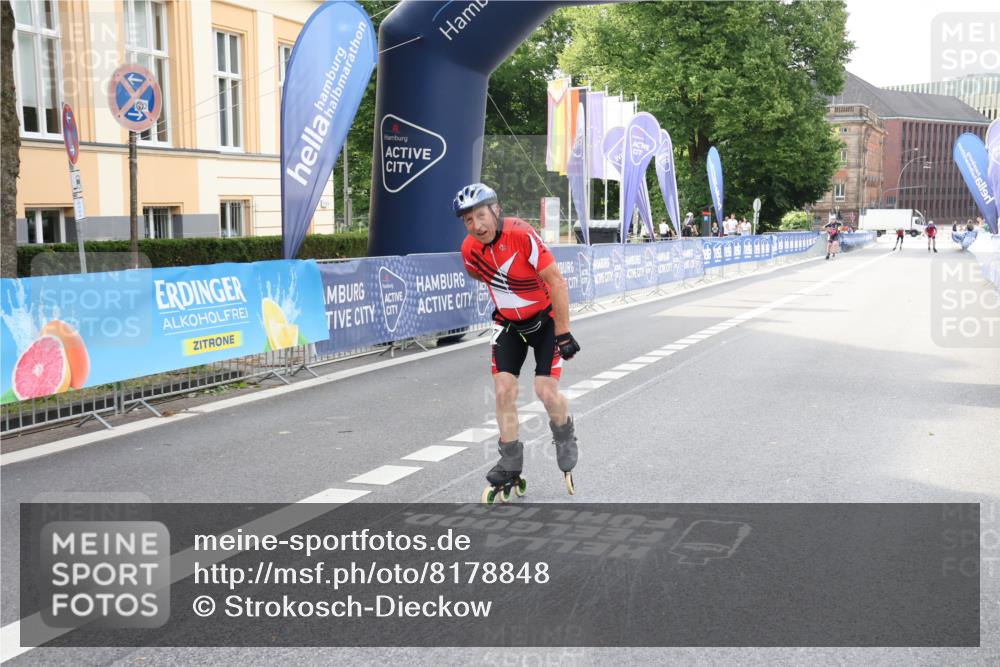 29.06.2025 - hella hamburg halbmarathon Strokosch-Dieckow http://msf.ph/oto/8178848 29.06.2025 09:20:30 Ziel 20150, 20417 meine-sportfotos.de