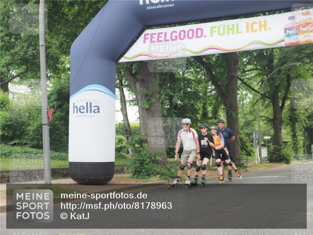 29.06.2025 - hella hamburg halbmarathon KatJ http://msf.ph/oto/8178963 29.06.2025 09:22:06 Zwischen KM18-KM19  meine-sportfotos.de