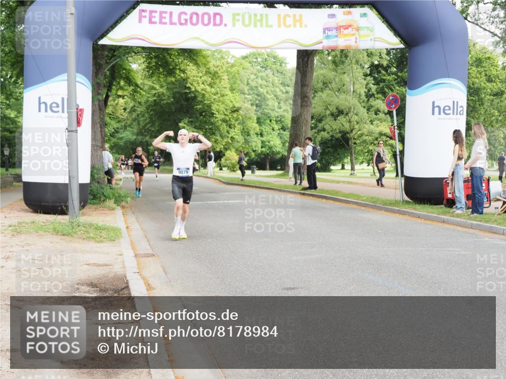 29.06.2025 - hella hamburg halbmarathon MichiJ http://msf.ph/oto/8178984 29.06.2025 10:17:00 Zwischen KM18-KM19 15023, 18124, 18692, 19050 meine-sportfotos.de