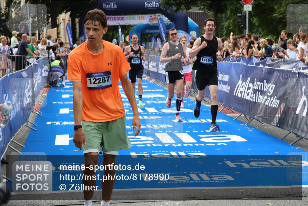 29.06.2025 - hella hamburg halbmarathon Zöllner http://msf.ph/oto/8178990 29.06.2025 10:29:26 Ziel 2075, 8975, 9571, 10156, 12234, 12287, 13838, 14164, 15880, 16118, 18737, 19203 meine-sportfotos.de