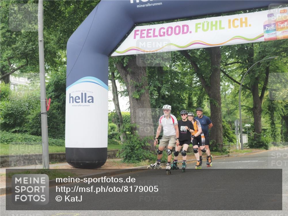 29.06.2025 - hella hamburg halbmarathon KatJ http://msf.ph/oto/8179005 29.06.2025 09:22:06 Zwischen KM18-KM19  meine-sportfotos.de