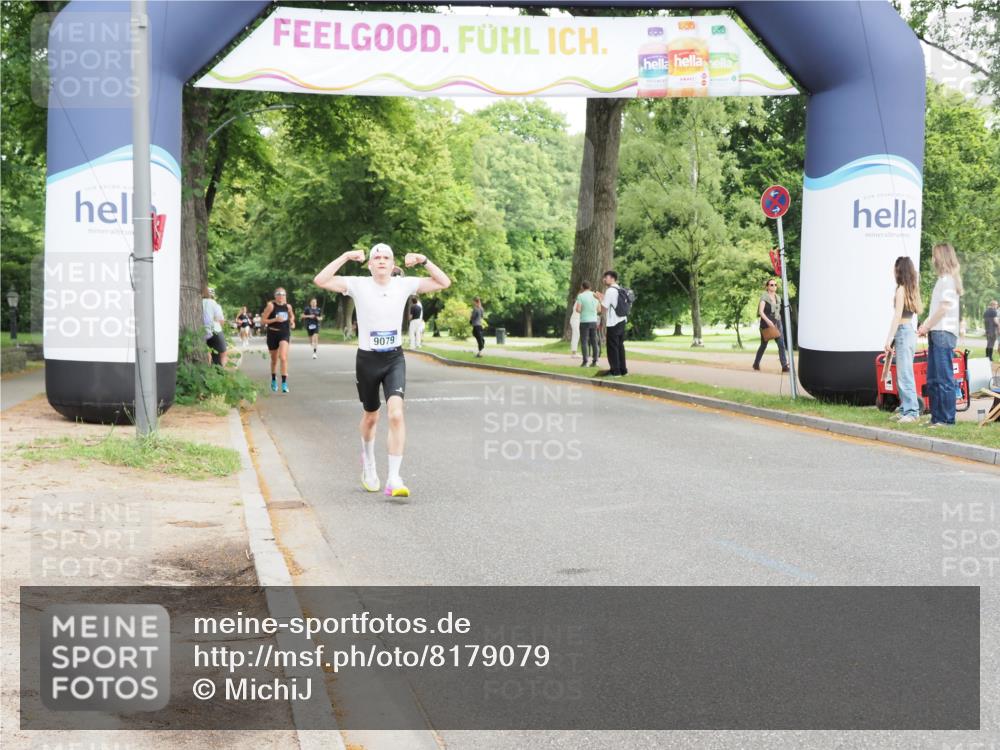 29.06.2025 - hella hamburg halbmarathon MichiJ http://msf.ph/oto/8179079 29.06.2025 10:17:00 Zwischen KM18-KM19 15023, 18124, 18692, 19050 meine-sportfotos.de