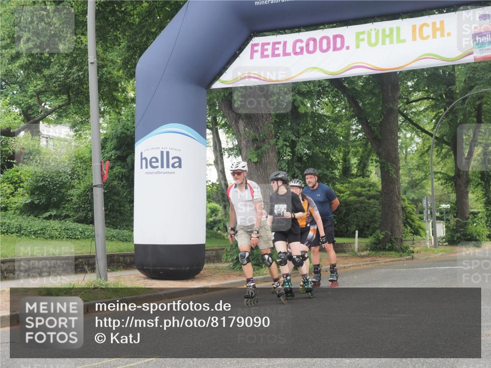 29.06.2025 - hella hamburg halbmarathon KatJ http://msf.ph/oto/8179090 29.06.2025 09:22:07 Zwischen KM18-KM19  meine-sportfotos.de
