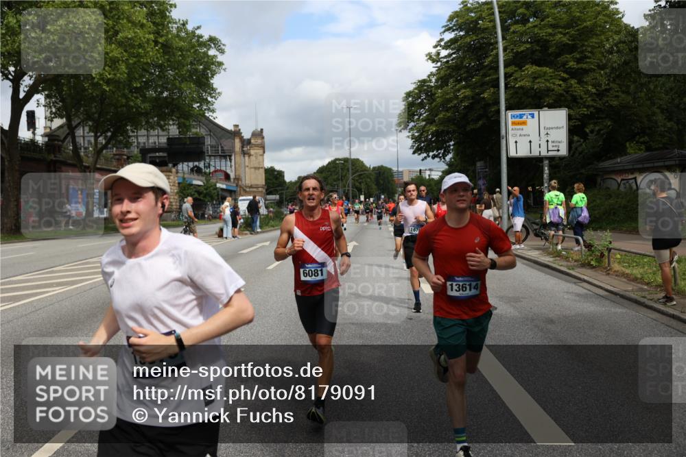 29.06.2025 - hella hamburg halbmarathon Yannick Fuchs http://msf.ph/oto/8179091 29.06.2025 10:42:36 20KM 1086, 1320, 1537, 1884, 1914, 2442, 3213, 3747, 4324, 4711, 5362, 6081, 6377, 6923, 7367, 8216, 8916, 9482, 9538, 9638, 10000, 11467, 12149, 12549, 12747, 12840, 13570, 13614, 14192, 14797, 14814, 14990, 15309, 15573, 15590, 15629, 15735, 15917, 15981, 16094, 16149, 16269, 16414, 16766, 17007, 17127, 18206, 18251, 18476, 18790, 18815, 18923, 19198 meine-sportfotos.de