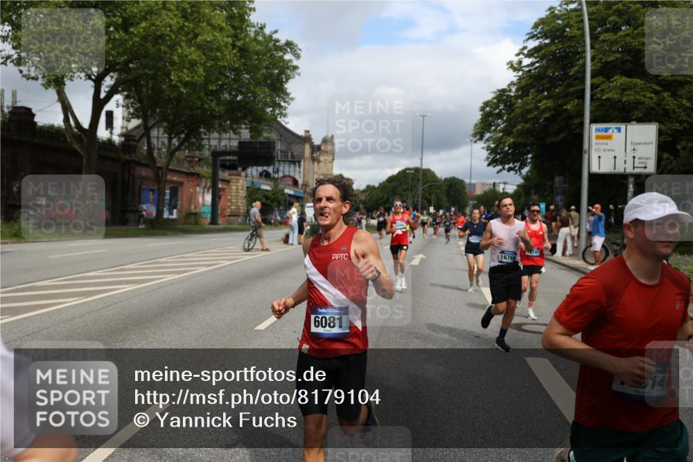 29.06.2025 - hella hamburg halbmarathon Yannick Fuchs http://msf.ph/oto/8179104 29.06.2025 10:42:36 20KM 1086, 1320, 1537, 1884, 1914, 2442, 3213, 3747, 4324, 4711, 5362, 6081, 6377, 6923, 7367, 8216, 8916, 9482, 9538, 9638, 10000, 11467, 12149, 12549, 12747, 12840, 13570, 13614, 14192, 14797, 14814, 14990, 15309, 15573, 15590, 15629, 15735, 15917, 15981, 16094, 16149, 16269, 16414, 16766, 17007, 17127, 18206, 18251, 18476, 18790, 18815, 18923, 19198 meine-sportfotos.de