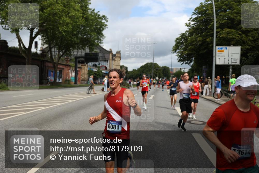 29.06.2025 - hella hamburg halbmarathon Yannick Fuchs http://msf.ph/oto/8179109 29.06.2025 10:42:36 20KM 1086, 1320, 1537, 1884, 1914, 2442, 3213, 3747, 4324, 4711, 5362, 6081, 6377, 6923, 7367, 8216, 8916, 9482, 9538, 9638, 10000, 11467, 12149, 12549, 12747, 12840, 13570, 13614, 14192, 14797, 14814, 14990, 15309, 15573, 15590, 15629, 15735, 15917, 15981, 16094, 16149, 16269, 16414, 16766, 17007, 17127, 18206, 18251, 18476, 18790, 18815, 18923, 19198 meine-sportfotos.de