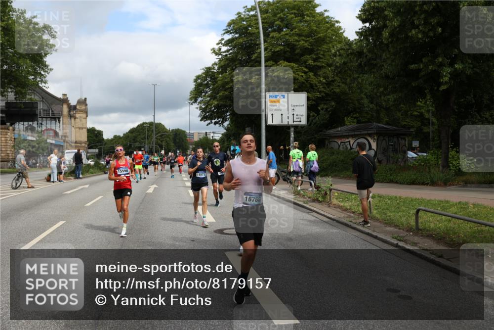 29.06.2025 - hella hamburg halbmarathon Yannick Fuchs http://msf.ph/oto/8179157 29.06.2025 10:42:37 20KM 1086, 1320, 1537, 1884, 1914, 2442, 3213, 3747, 4324, 4711, 5362, 5421, 6081, 6377, 6923, 7367, 8216, 8916, 9482, 9538, 9638, 10000, 11467, 12149, 12549, 12747, 12840, 13570, 13614, 14192, 14797, 14814, 14990, 15573, 15590, 15629, 15735, 15917, 15981, 16094, 16149, 16269, 16414, 16766, 17007, 17127, 18251, 18476, 18790, 18815, 18923, 19198 meine-sportfotos.de