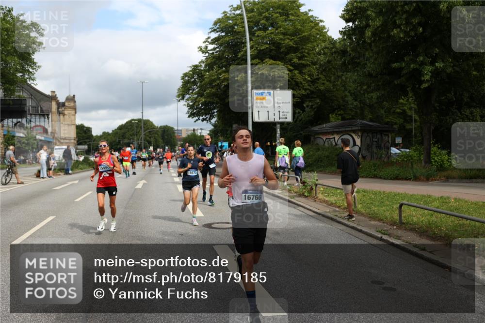 29.06.2025 - hella hamburg halbmarathon Yannick Fuchs http://msf.ph/oto/8179185 29.06.2025 10:42:37 20KM 1086, 1320, 1537, 1884, 1914, 2442, 3213, 3747, 4324, 4711, 5362, 5421, 6081, 6377, 6923, 7367, 8216, 8916, 9482, 9538, 9638, 10000, 11467, 12149, 12549, 12747, 12840, 13570, 13614, 14192, 14797, 14814, 14990, 15573, 15590, 15629, 15735, 15917, 15981, 16094, 16149, 16269, 16414, 16766, 17007, 17127, 18251, 18476, 18790, 18815, 18923, 19198 meine-sportfotos.de