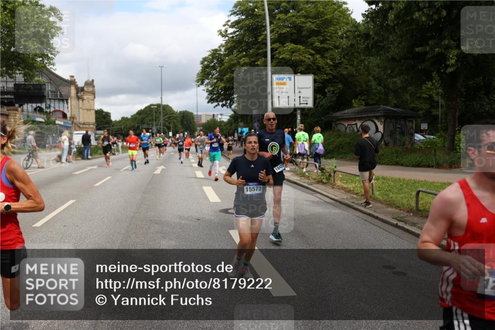 29.06.2025 - hella hamburg halbmarathon Yannick Fuchs http://msf.ph/oto/8179222 29.06.2025 10:42:39 20KM 1086, 1537, 1884, 1914, 2442, 3213, 4711, 5421, 6081, 6377, 6923, 7367, 8216, 8916, 9482, 9538, 9638, 10000, 11467, 12149, 12549, 12747, 12840, 13570, 13614, 14192, 14797, 14814, 14990, 15573, 15590, 15629, 15735, 15917, 15981, 16094, 16269, 16414, 16766, 17007, 17127, 18251, 18476, 18790, 18815, 18923, 19198 meine-sportfotos.de