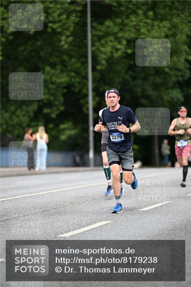 29.06.2025 - hella hamburg halbmarathon Dr. Thomas Lammeyer http://msf.ph/oto/8179238 29.06.2025 09:47:09 Kennedybrücke 1122, 1953, 2483, 3189, 3379, 5308, 8318, 8376, 9079, 9804, 10351, 11150 meine-sportfotos.de