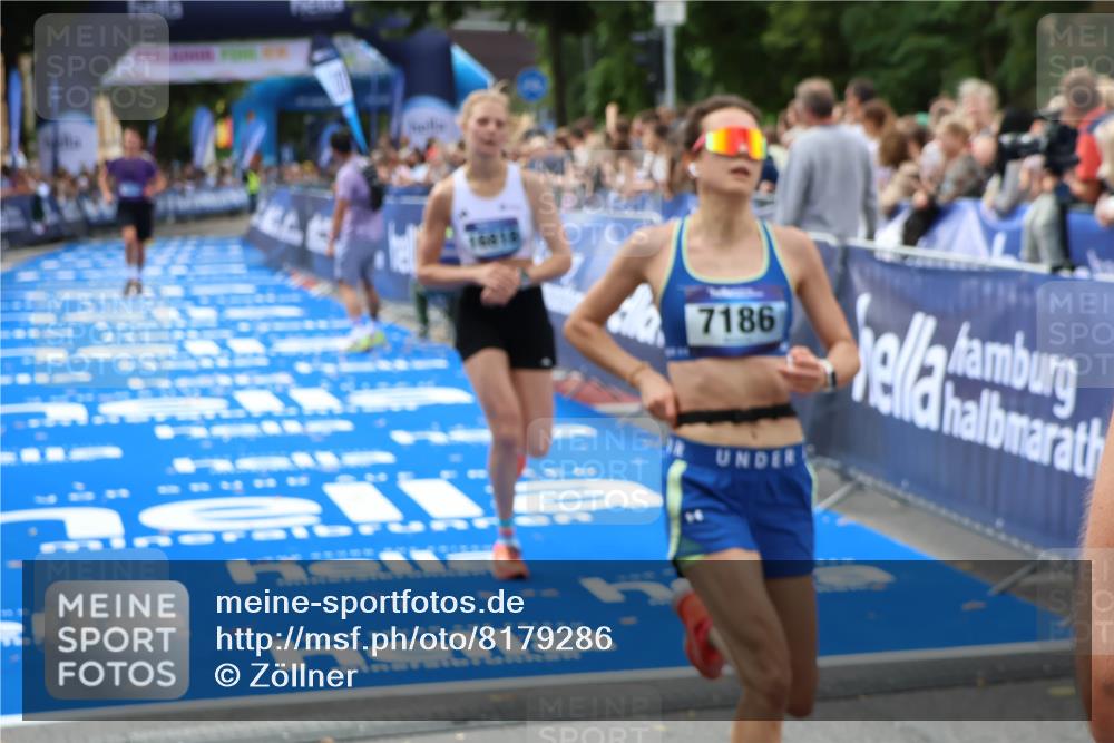 29.06.2025 - hella hamburg halbmarathon Zöllner http://msf.ph/oto/8179286 29.06.2025 10:29:47 Ziel 7186, 13374, 16818 meine-sportfotos.de