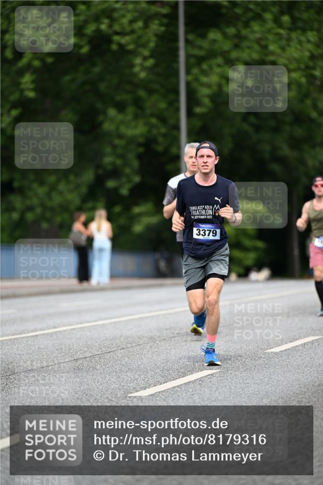 29.06.2025 - hella hamburg halbmarathon Dr. Thomas Lammeyer http://msf.ph/oto/8179316 29.06.2025 09:47:09 Kennedybrücke 1122, 1953, 2483, 3189, 3379, 5308, 8318, 8376, 9079, 9804, 10351, 11150 meine-sportfotos.de