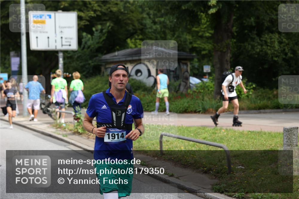 29.06.2025 - hella hamburg halbmarathon Yannick Fuchs http://msf.ph/oto/8179350 29.06.2025 10:42:42 20KM 1086, 1163, 1176, 1537, 1884, 1914, 2442, 3213, 4711, 5421, 6081, 6377, 6923, 7367, 8216, 8889, 8916, 9482, 9638, 10000, 11467, 12149, 12549, 12747, 12840, 13570, 13614, 14192, 14511, 14814, 14990, 15573, 15590, 15629, 15917, 15981, 16094, 16269, 16414, 16766, 17007, 17127, 18251, 18476, 18815, 18923, 19198 meine-sportfotos.de