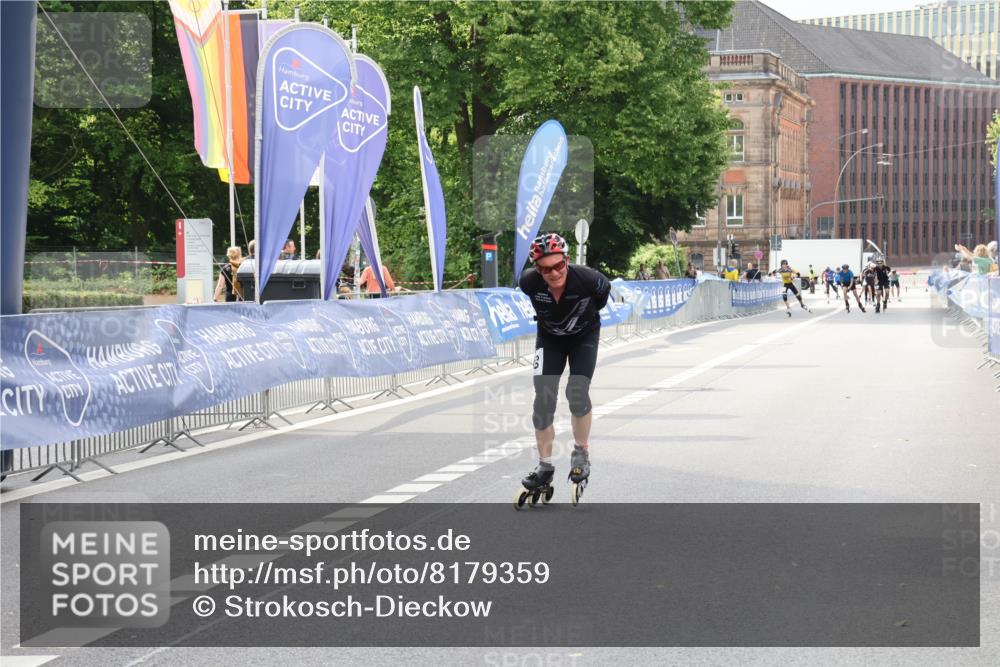 29.06.2025 - hella hamburg halbmarathon Strokosch-Dieckow http://msf.ph/oto/8179359 29.06.2025 09:21:13 Ziel 20017, 20069, 20229 meine-sportfotos.de