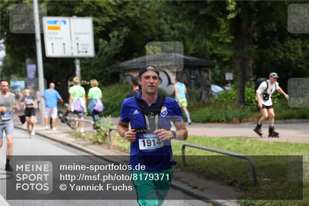 29.06.2025 - hella hamburg halbmarathon Yannick Fuchs http://msf.ph/oto/8179371 29.06.2025 10:42:42 20KM 1086, 1163, 1176, 1537, 1884, 1914, 2442, 3213, 4711, 5421, 6081, 6377, 6923, 7367, 8216, 8889, 8916, 9482, 9638, 10000, 11467, 12149, 12549, 12747, 12840, 13570, 13614, 14192, 14511, 14814, 14990, 15573, 15590, 15629, 15917, 15981, 16094, 16269, 16414, 16766, 17007, 17127, 18251, 18476, 18815, 18923, 19198 meine-sportfotos.de
