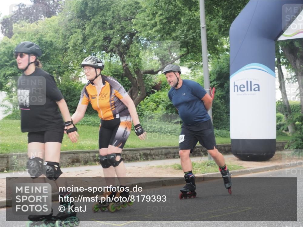 29.06.2025 - hella hamburg halbmarathon KatJ http://msf.ph/oto/8179393 29.06.2025 09:22:08 Zwischen KM18-KM19  meine-sportfotos.de