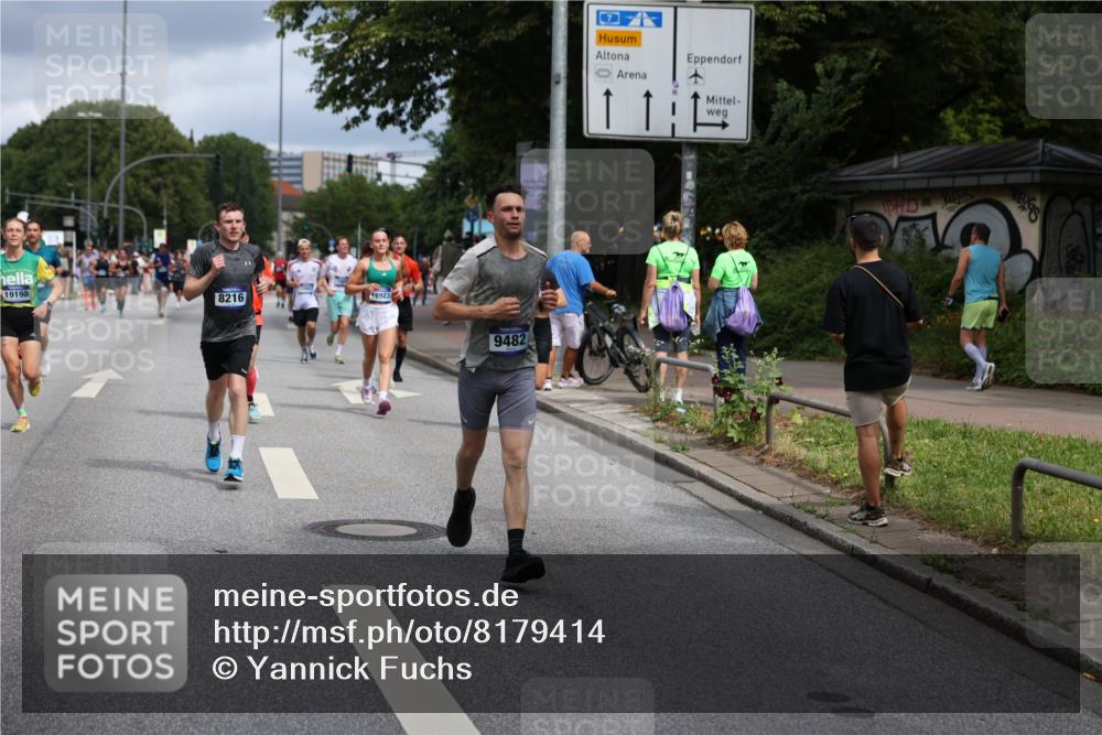 29.06.2025 - hella hamburg halbmarathon Yannick Fuchs http://msf.ph/oto/8179414 29.06.2025 10:42:43 20KM 1086, 1163, 1176, 1537, 1884, 1914, 2442, 3213, 4711, 5421, 6081, 6377, 6923, 7367, 8216, 8889, 8916, 9482, 9638, 9770, 10000, 11467, 12149, 12747, 12840, 13570, 13614, 14192, 14511, 14814, 14990, 15573, 15590, 15629, 15917, 15981, 16094, 16269, 16414, 16766, 17007, 17127, 18251, 18815, 18923, 19198 meine-sportfotos.de