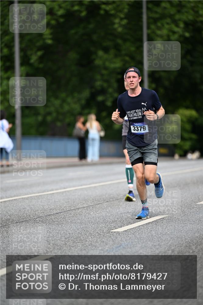 29.06.2025 - hella hamburg halbmarathon Dr. Thomas Lammeyer http://msf.ph/oto/8179427 29.06.2025 09:47:10 Kennedybrücke 1122, 1953, 2483, 3189, 3379, 5308, 9079, 9804, 10351, 11150 meine-sportfotos.de