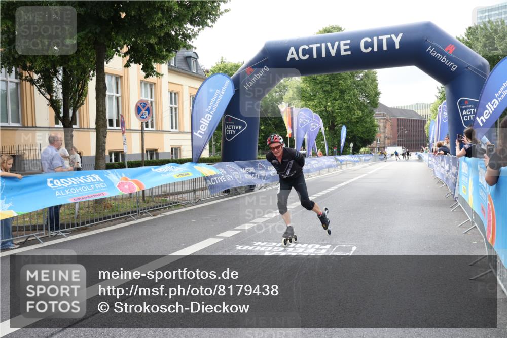 29.06.2025 - hella hamburg halbmarathon Strokosch-Dieckow http://msf.ph/oto/8179438 29.06.2025 09:21:15 Ziel 20017, 20069, 20229, 20540 meine-sportfotos.de