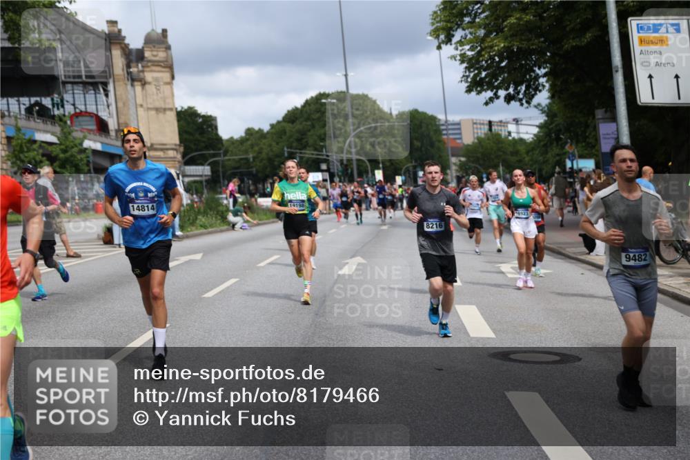 29.06.2025 - hella hamburg halbmarathon Yannick Fuchs http://msf.ph/oto/8179466 29.06.2025 10:42:43 20KM 1086, 1163, 1176, 1537, 1884, 1914, 2442, 3213, 4711, 5421, 6081, 6377, 6923, 7367, 8216, 8889, 8916, 9482, 9638, 9770, 10000, 11467, 12149, 12747, 12840, 13570, 13614, 14192, 14511, 14814, 14990, 15573, 15590, 15629, 15917, 15981, 16094, 16269, 16414, 16766, 17007, 17127, 18251, 18815, 18923, 19198 meine-sportfotos.de
