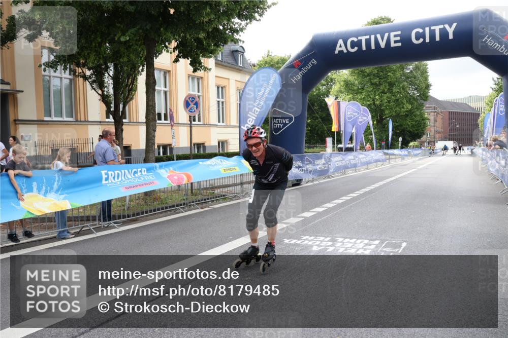 29.06.2025 - hella hamburg halbmarathon Strokosch-Dieckow http://msf.ph/oto/8179485 29.06.2025 09:21:15 Ziel 20017, 20069, 20229, 20540 meine-sportfotos.de