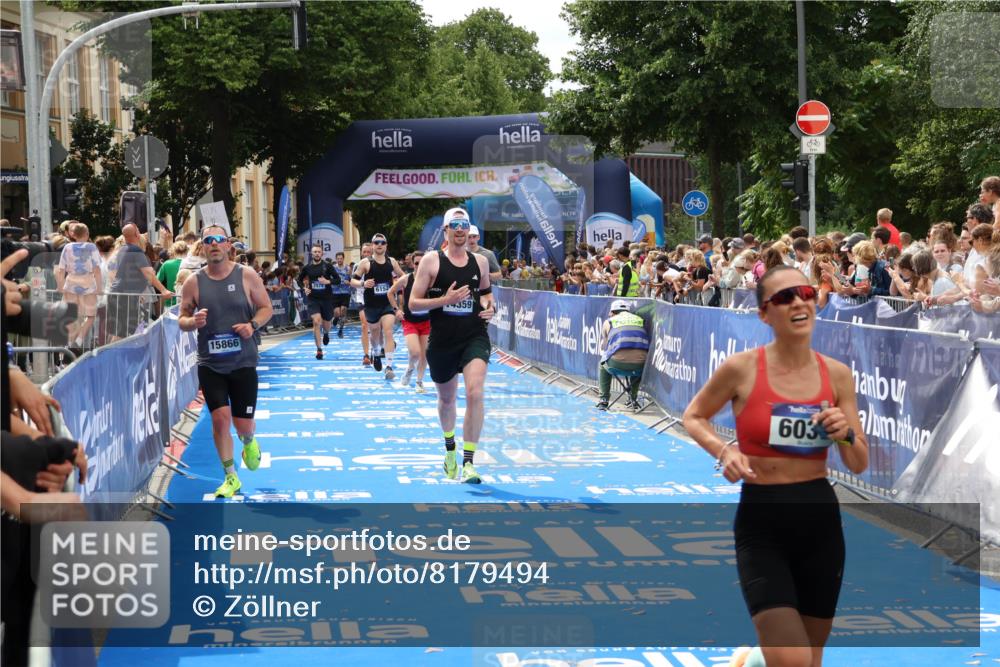 29.06.2025 - hella hamburg halbmarathon Zöllner http://msf.ph/oto/8179494 29.06.2025 10:39:28 Ziel 1343, 2546, 2972, 6037, 6152, 8346, 12335, 12372, 14359, 15013, 15866 meine-sportfotos.de