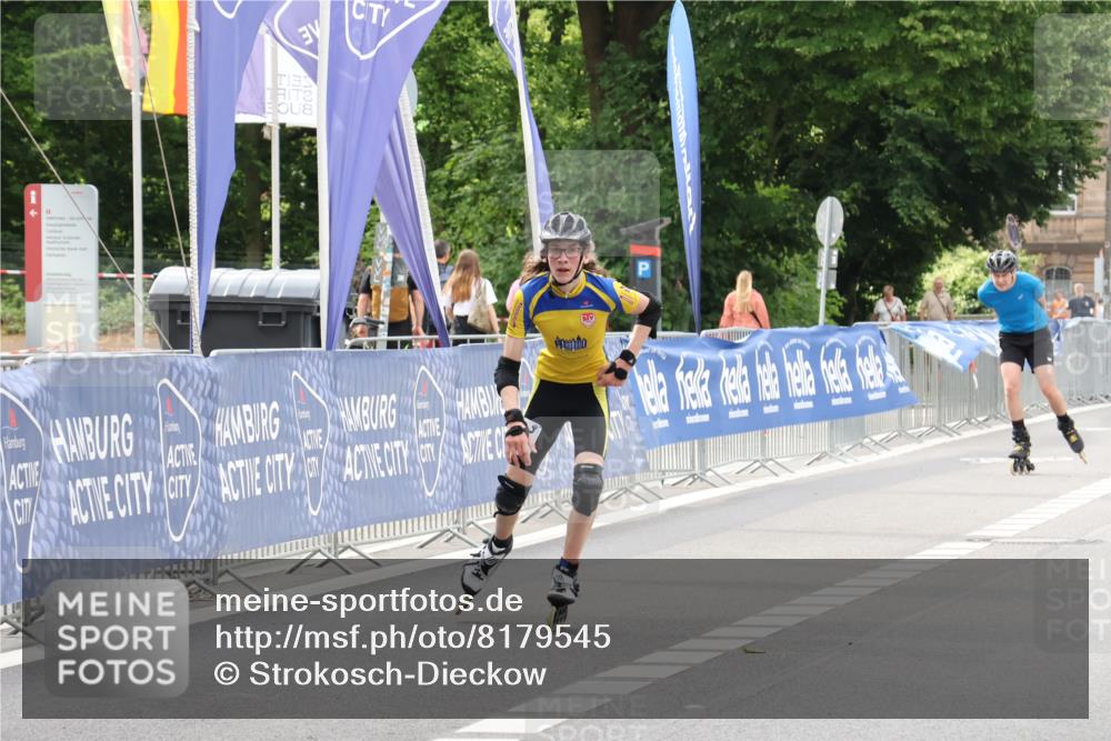 29.06.2025 - hella hamburg halbmarathon Strokosch-Dieckow http://msf.ph/oto/8179545 29.06.2025 09:21:21 Ziel 20017, 20072, 20108, 20229, 20400, 20540 meine-sportfotos.de