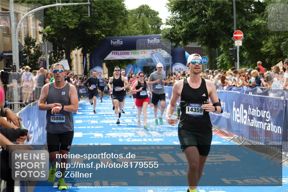 29.06.2025 - hella hamburg halbmarathon Zöllner http://msf.ph/oto/8179555 29.06.2025 10:39:29 Ziel 1343, 2546, 2972, 6152, 8346, 12335, 12372, 14359, 15013, 15866 meine-sportfotos.de