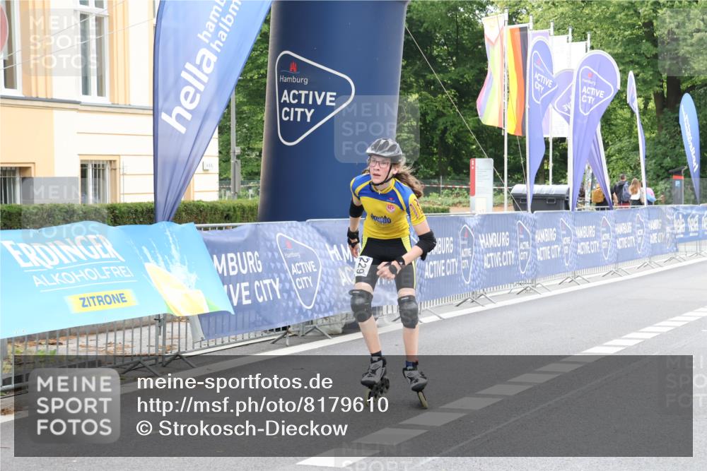 29.06.2025 - hella hamburg halbmarathon Strokosch-Dieckow http://msf.ph/oto/8179610 29.06.2025 09:21:22 Ziel 20017, 20072, 20108, 20111, 20229, 20366, 20400, 20540 meine-sportfotos.de