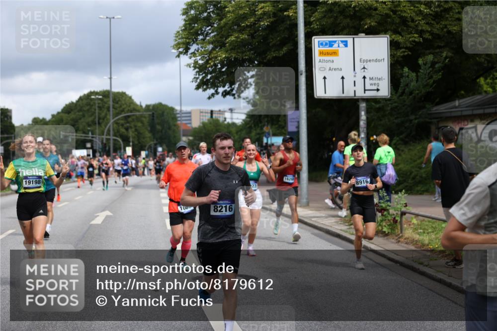 29.06.2025 - hella hamburg halbmarathon Yannick Fuchs http://msf.ph/oto/8179612 29.06.2025 10:42:44 20KM 1086, 1163, 1176, 1537, 1884, 1892, 1914, 2442, 3213, 4711, 5421, 6377, 6923, 7367, 8216, 8889, 8916, 9482, 9638, 9770, 10000, 11467, 12149, 12534, 12747, 12840, 13614, 14192, 14511, 14814, 14990, 15573, 15590, 15917, 15981, 16094, 16269, 16414, 16766, 17007, 17127, 18251, 18815, 18923, 19198 meine-sportfotos.de