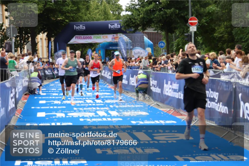 29.06.2025 - hella hamburg halbmarathon Zöllner http://msf.ph/oto/8179666 29.06.2025 10:30:07 Ziel 2689, 3189, 8190, 9634, 10270, 12308, 15507, 15672, 17768 meine-sportfotos.de