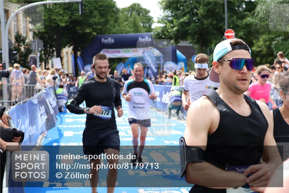 29.06.2025 - hella hamburg halbmarathon Zöllner http://msf.ph/oto/8179713 29.06.2025 10:39:33 Ziel 1343, 2546, 2972, 6152, 7152, 7154, 8346, 9116, 9265, 12335, 12372, 15336, 15828, 15965, 18285 meine-sportfotos.de