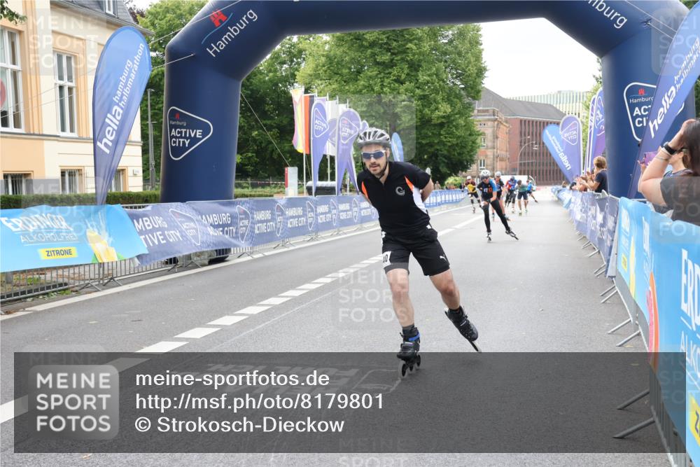 29.06.2025 - hella hamburg halbmarathon Strokosch-Dieckow http://msf.ph/oto/8179801 29.06.2025 09:21:28 Ziel 20072, 20108, 20111, 20144, 20302, 20366, 20400, 20540 meine-sportfotos.de